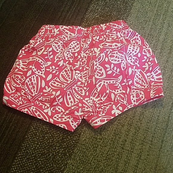 Pink and white patterned shorts - Picture 3 of 3